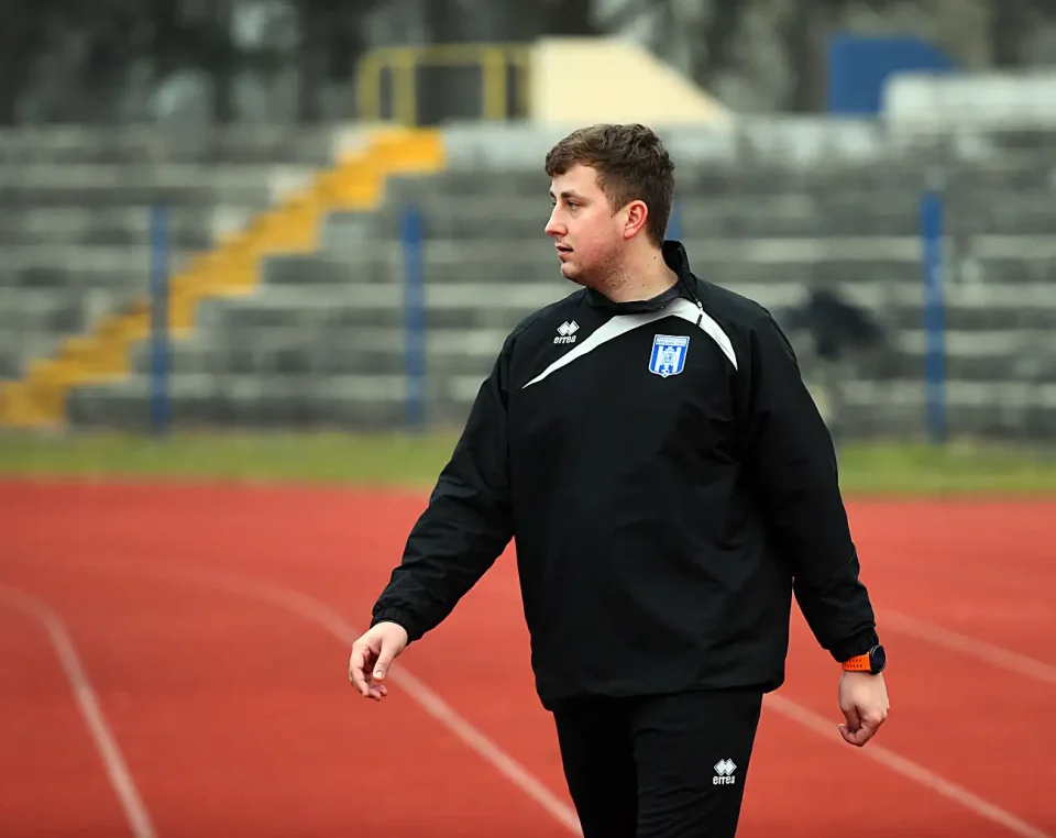 nogomet (12) nogomet (12)