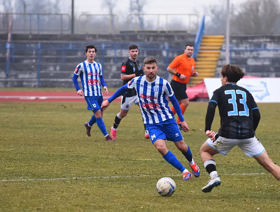 nogomet (2) nogomet (2)