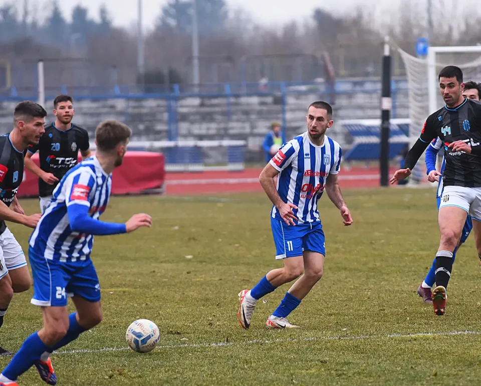 nogomet (3) nogomet (3)