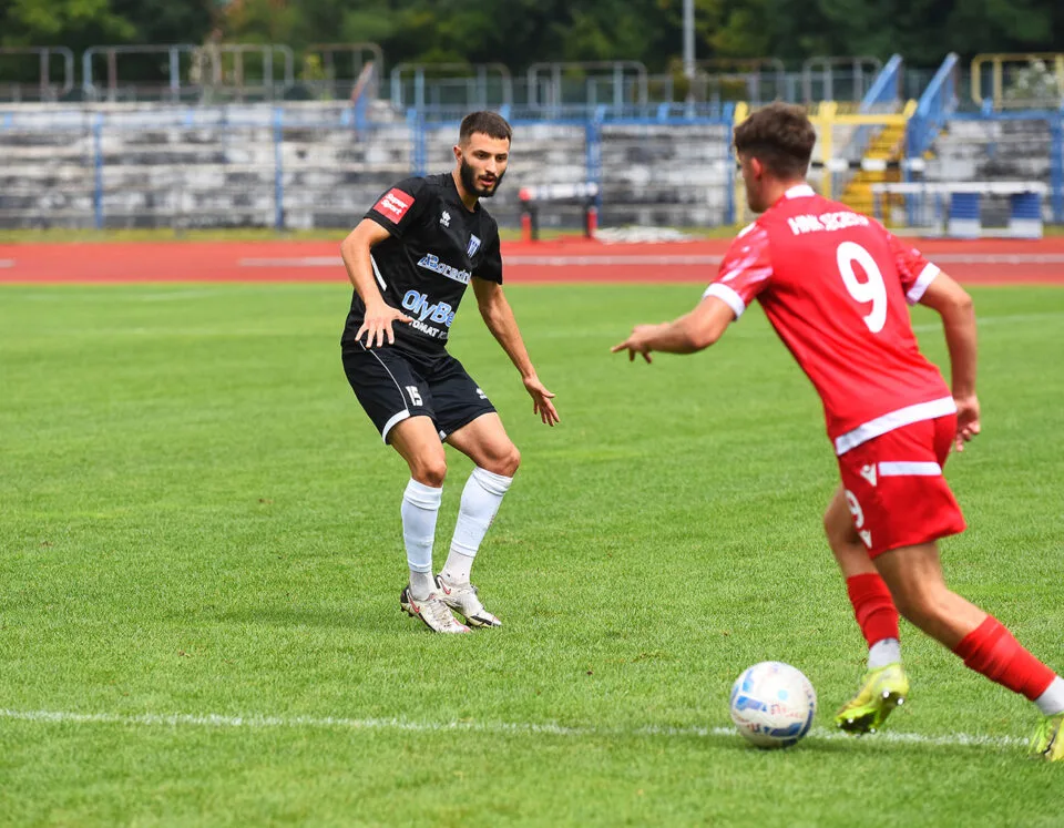 nogomet (4) nogomet (4)