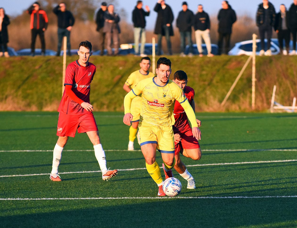 nogomet ilovac ogulin nogometasi (32) nogomet ilovac ogulin nogometasi (32)