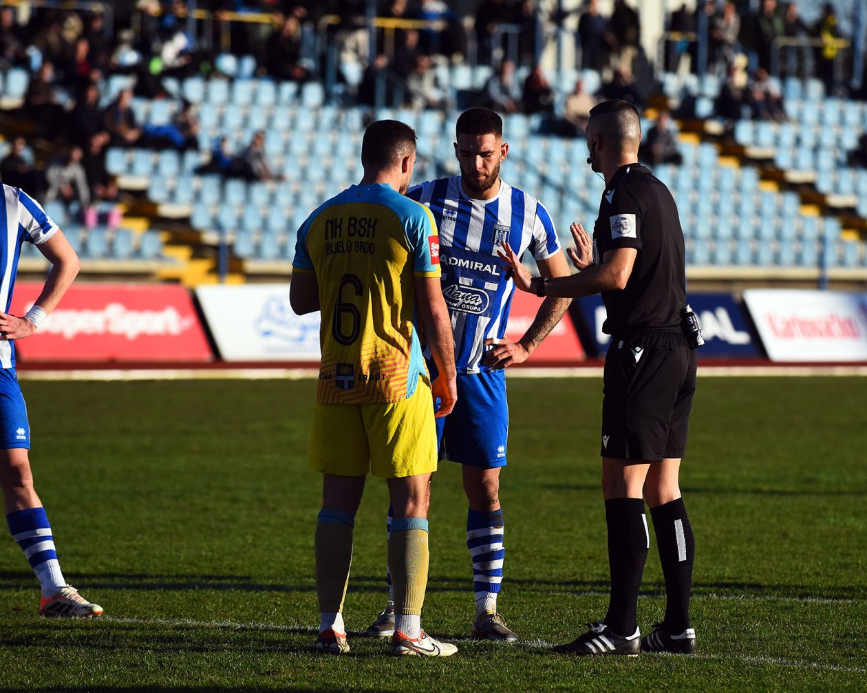 nogomet karlovac bsk (13) nogomet karlovac bsk (13)