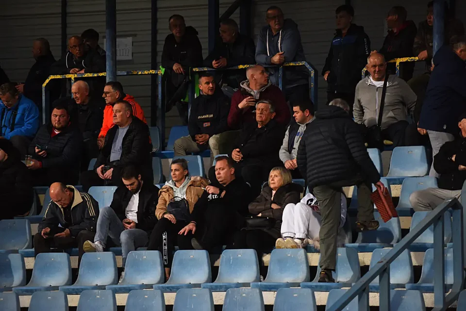 nogomet karlovac hrvace (4) nogomet karlovac hrvace (4)