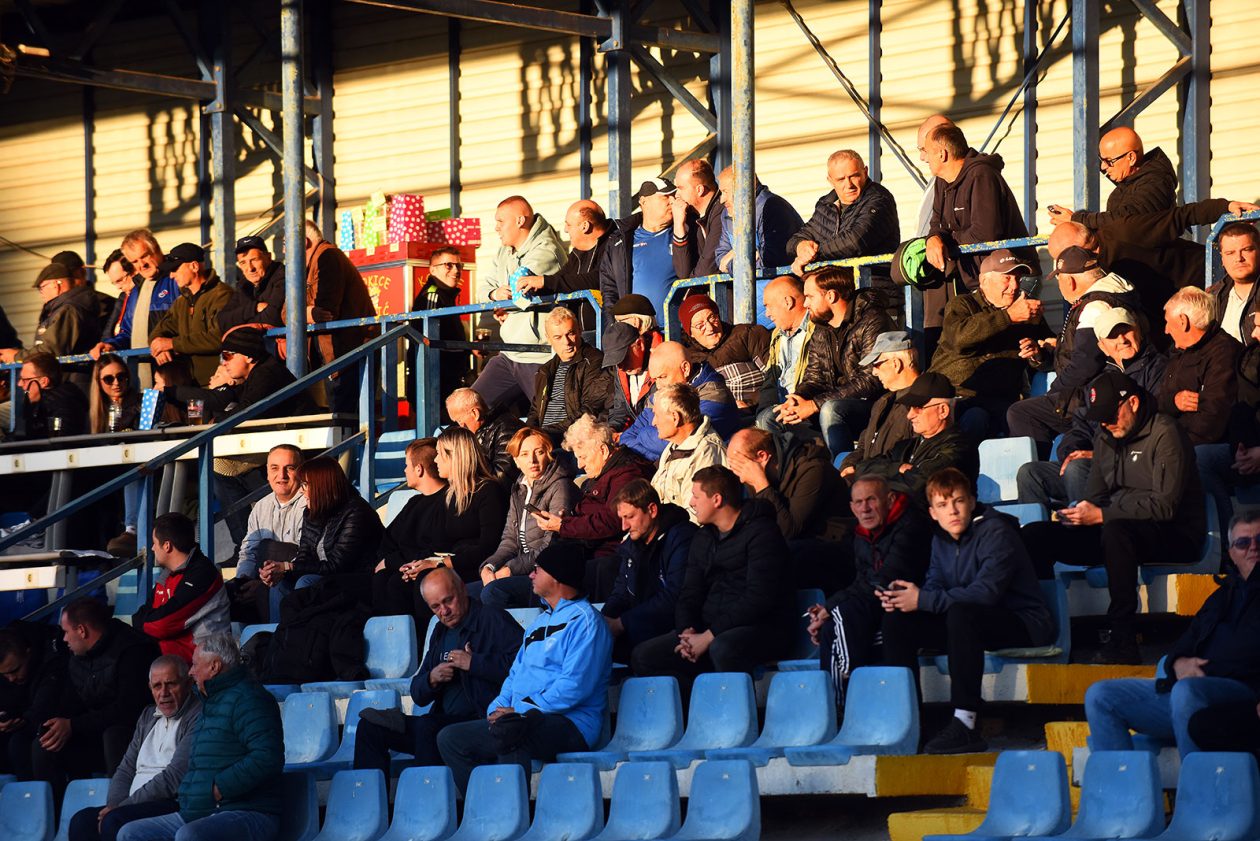 nogomet karlovac sesvete (2) nogomet karlovac sesvete (2)