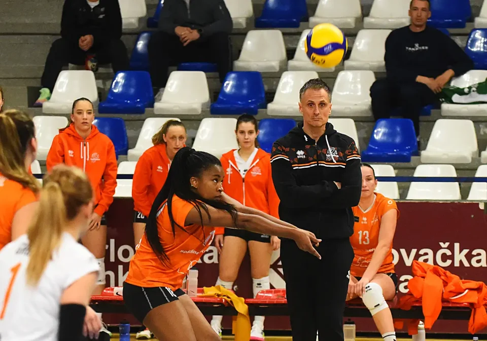 odbojka (15) odbojka (15)