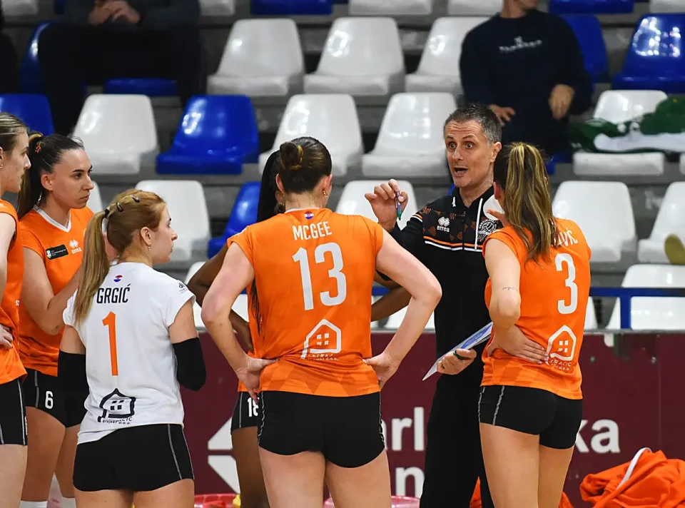 odbojka (4) odbojka (4)