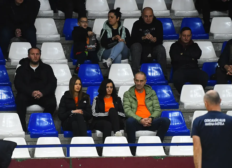 odbojka (5) odbojka (5)