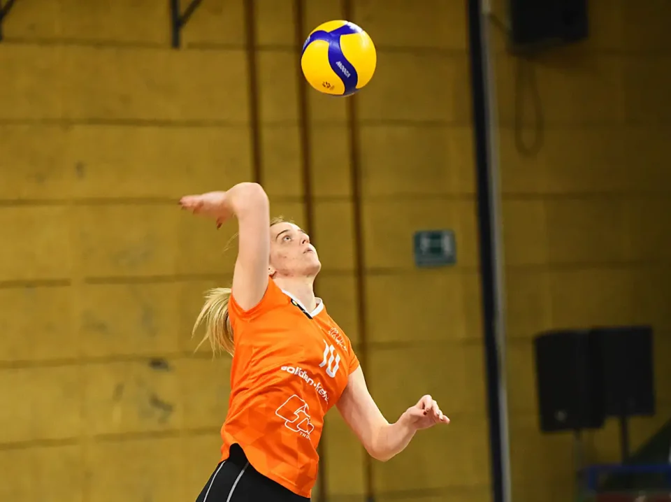 odbojka (8) odbojka (8)