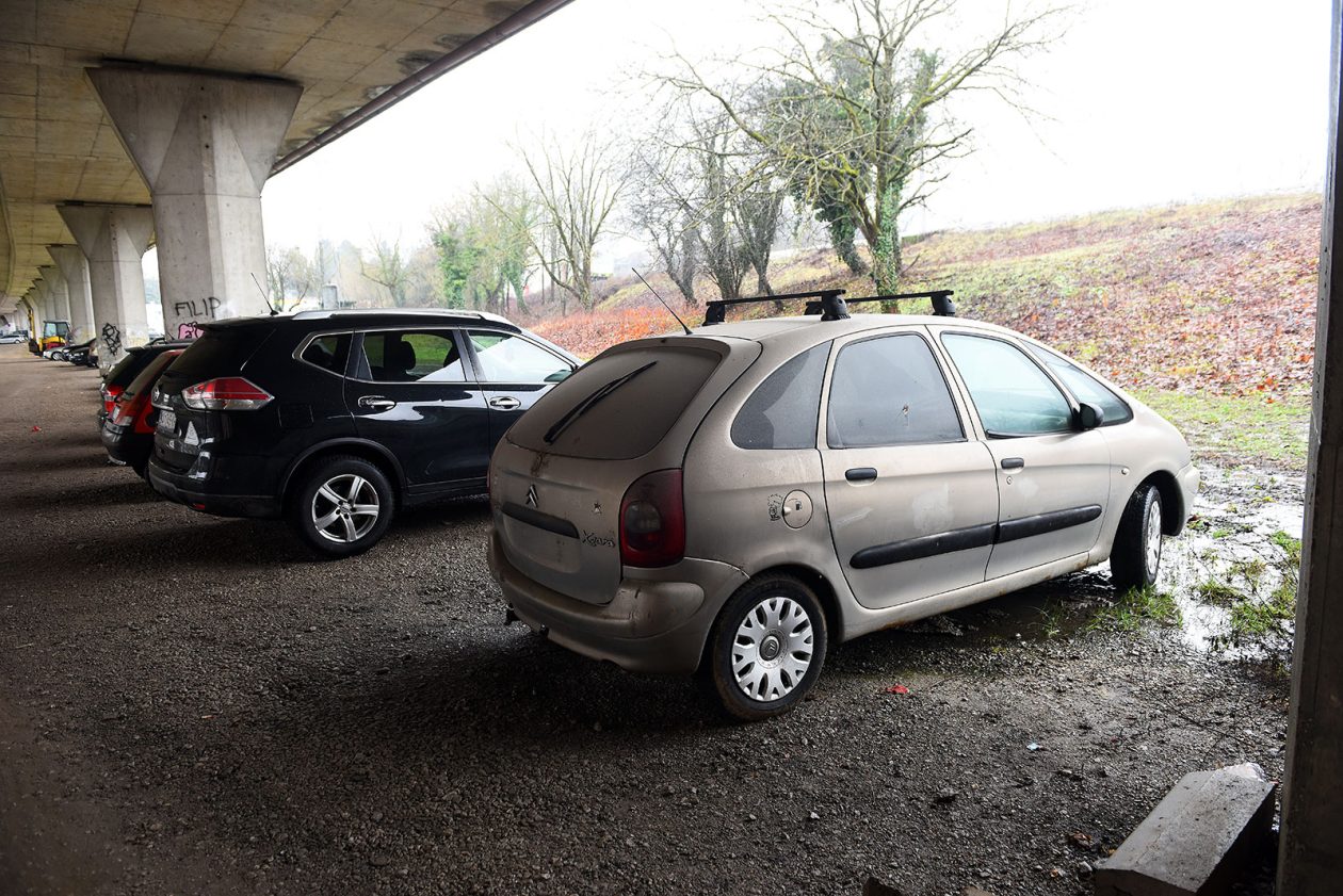 parkiraliste nadvoznjak rakovac auti (14)