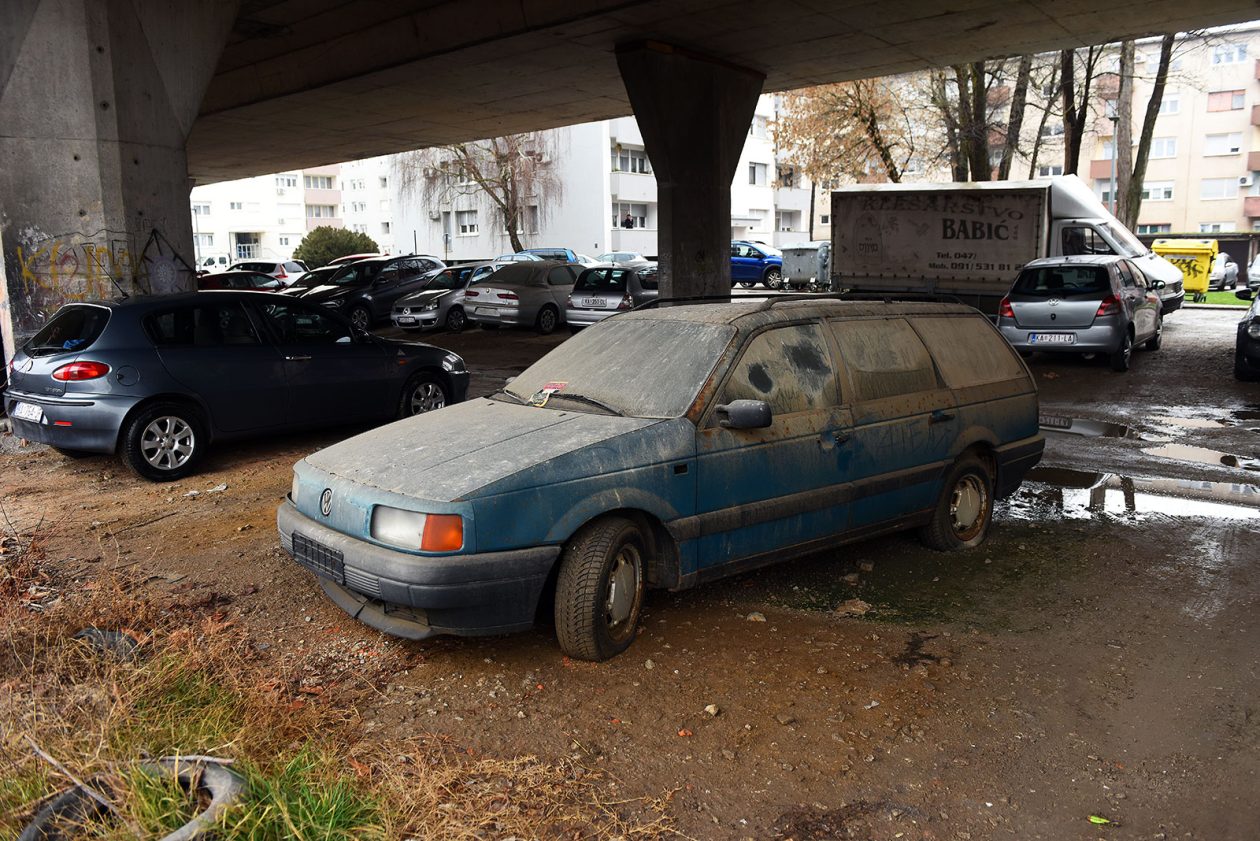 parkiraliste nadvoznjak rakovac auti (19)