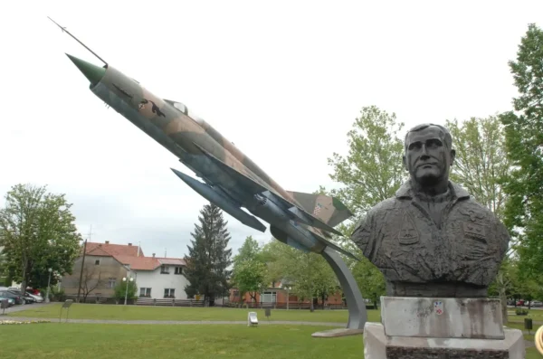 perisin bljesak