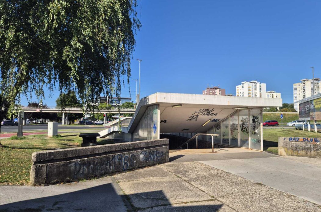 pothodnik tiskovna (2)