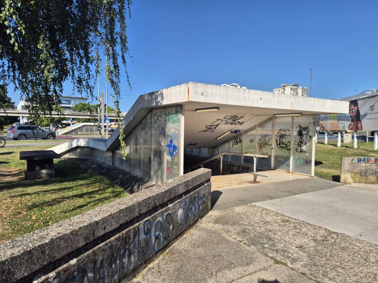 pothodnik tiskovna (3) pothodnik tiskovna (3)