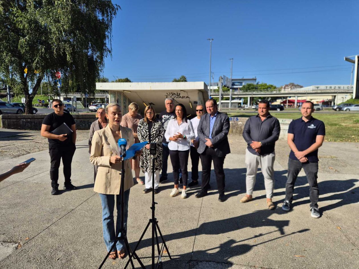 pothodnik tiskovna (5) pothodnik tiskovna (5)