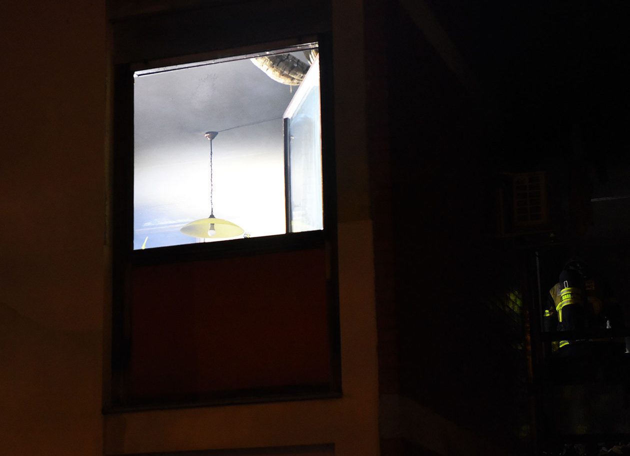 pozar vatrogasci stan (6)