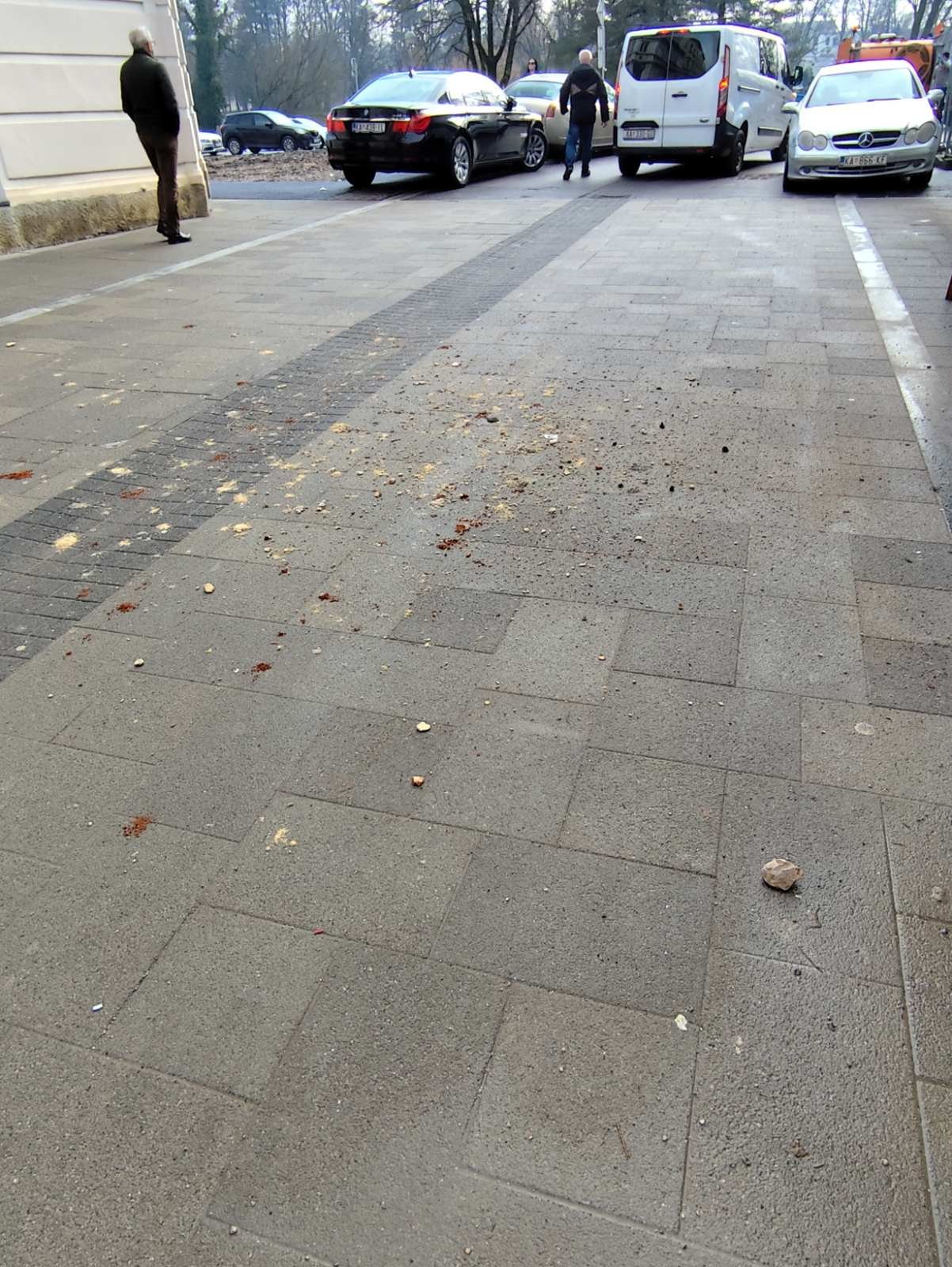 radiceva zgrada urusavanje straza (7)