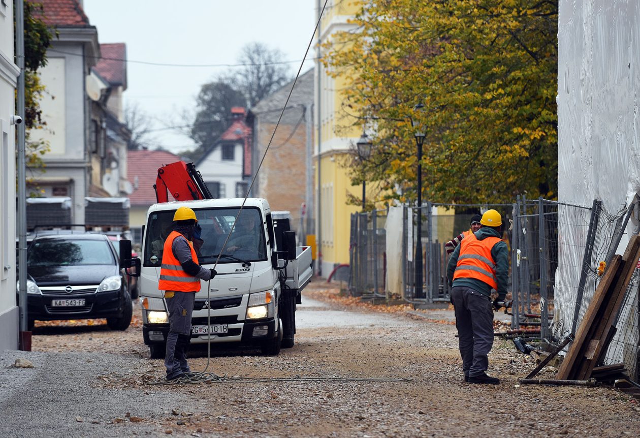 radovi zvijezda (12) radovi zvijezda (12)