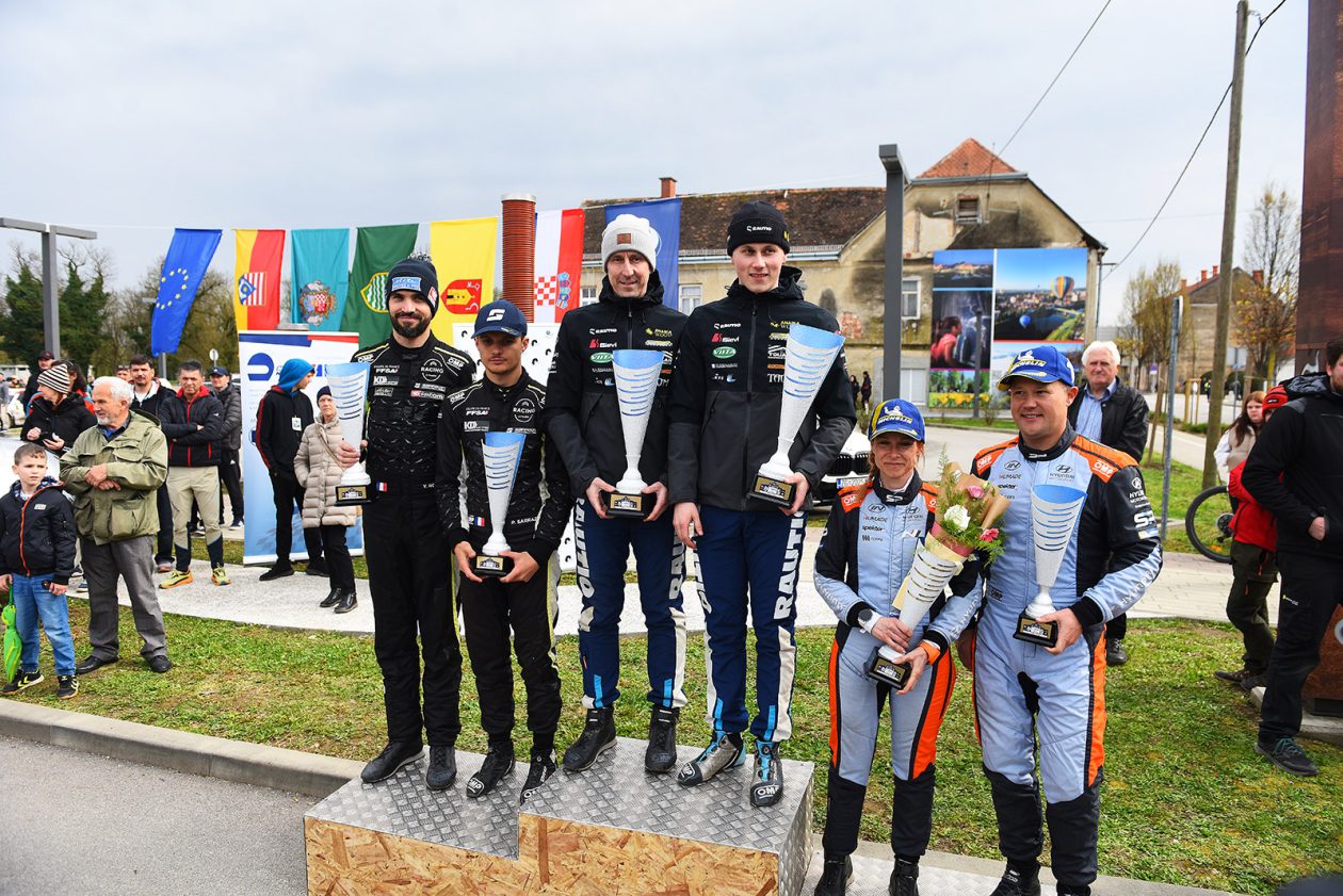 rally quattro river ceremonijalni cilj (14)