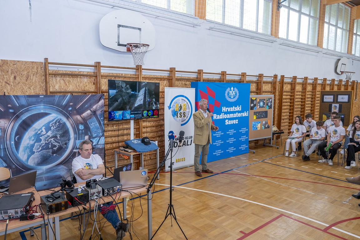 razgovor s astronautima os slava raskaj ozalj (17) razgovor s astronautima os slava raskaj ozalj (17)