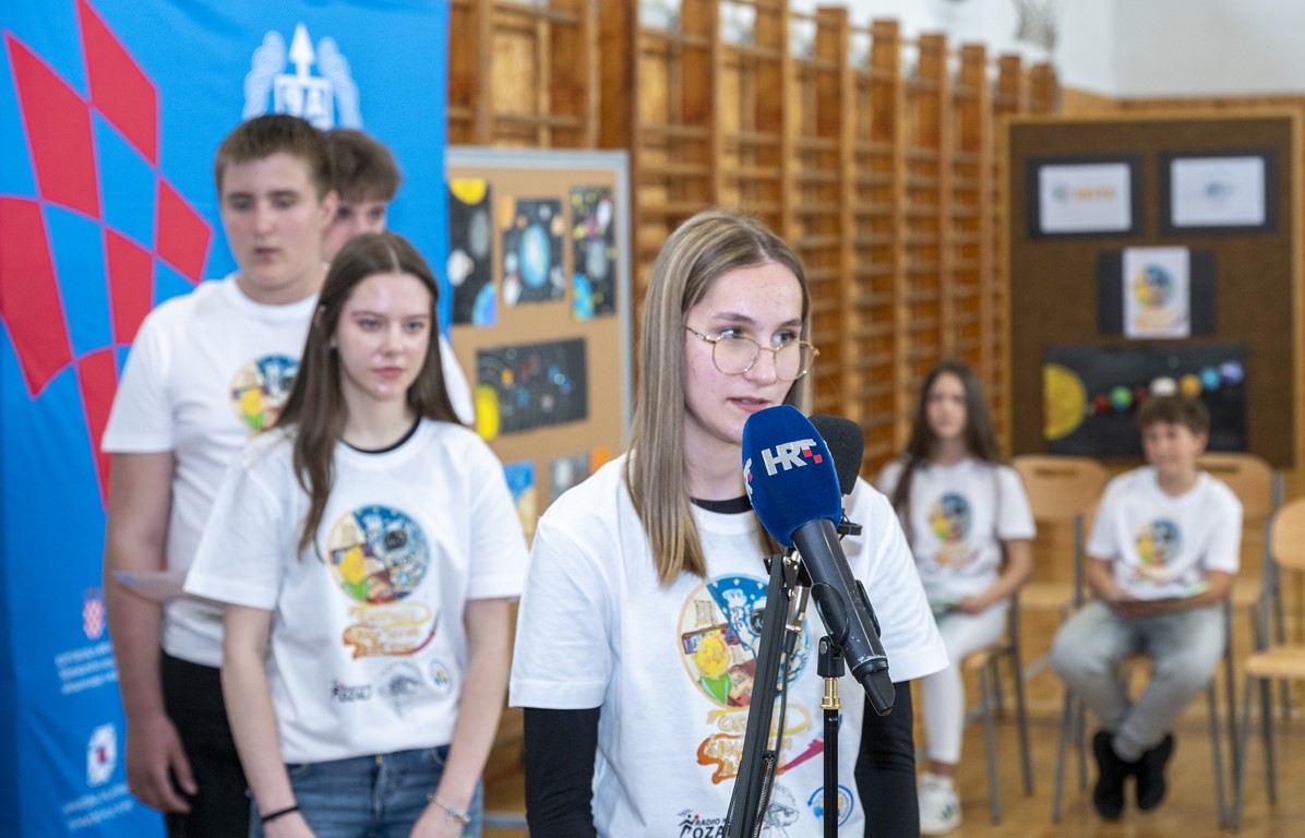 razgovor s astronautima os slava raskaj ozalj (22) razgovor s astronautima os slava raskaj ozalj (22)