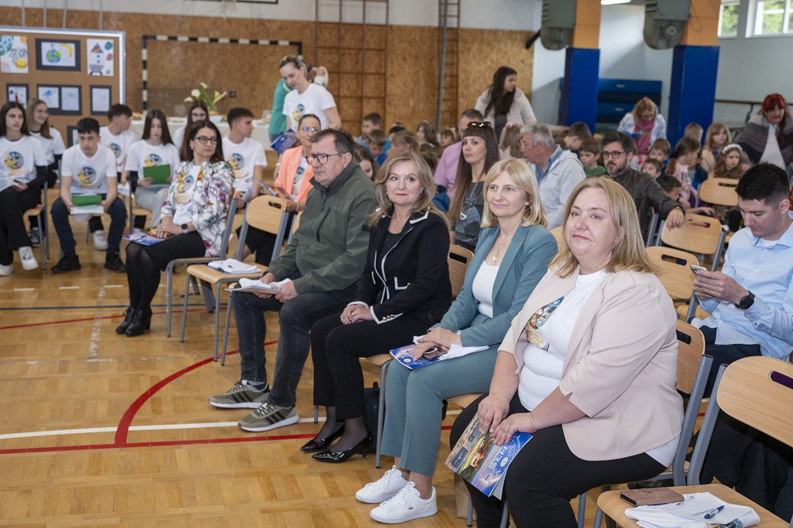razgovor s astronautima os slava raskaj ozalj (5) razgovor s astronautima os slava raskaj ozalj (5)