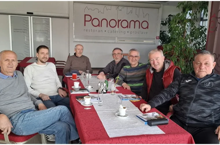 recenzenti-zadnji-sastanak-pred-predstavljanje-knjige-1210×642