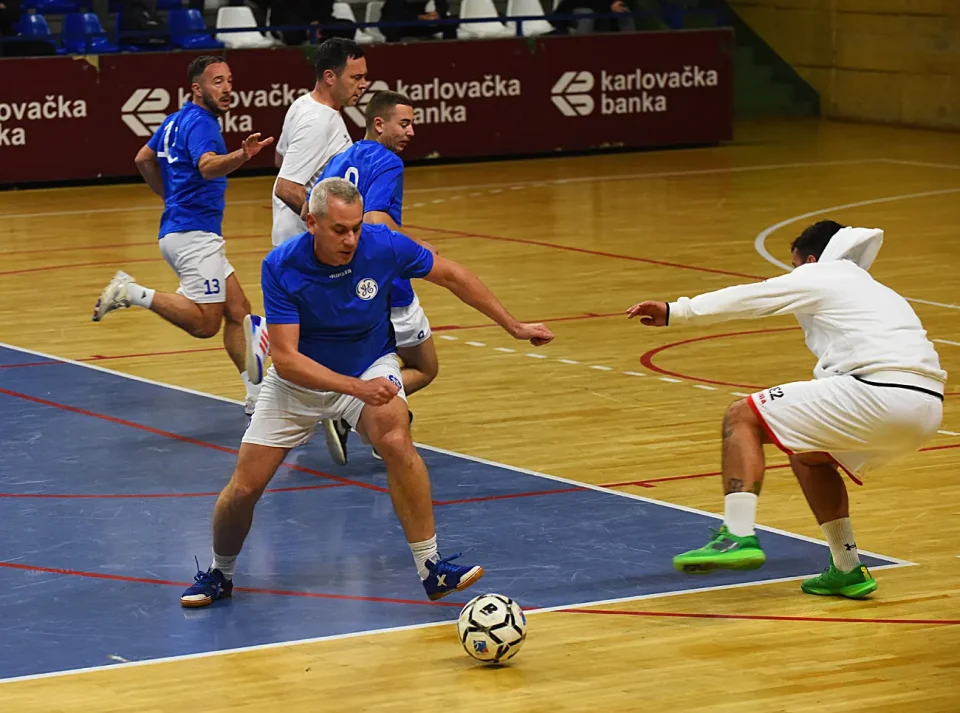 rekreativna malonogometna liga mali nogomet (24) rekreativna malonogometna liga mali nogomet (24)