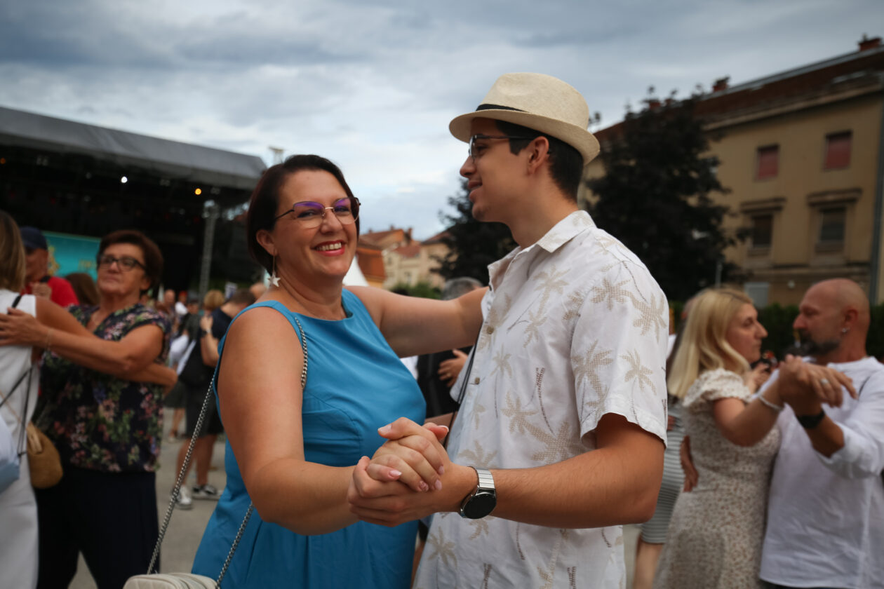 rodjendanski bal koncert (10)