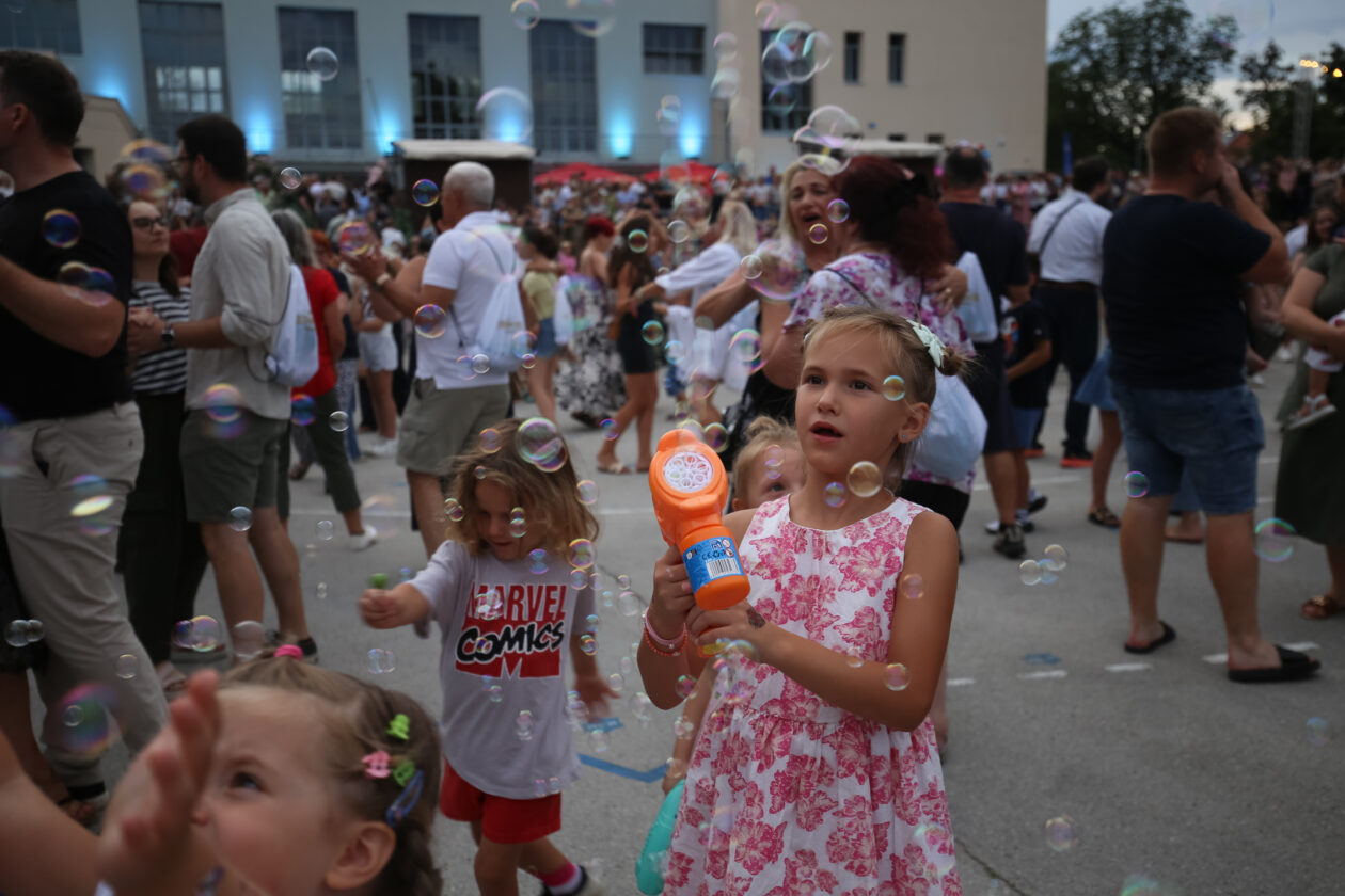 rodjendanski bal koncert (39)