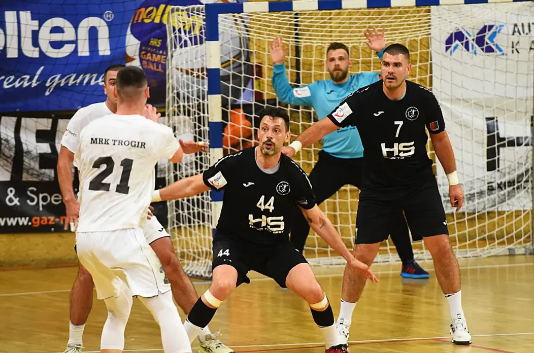 rukomet (11) rukomet (11)