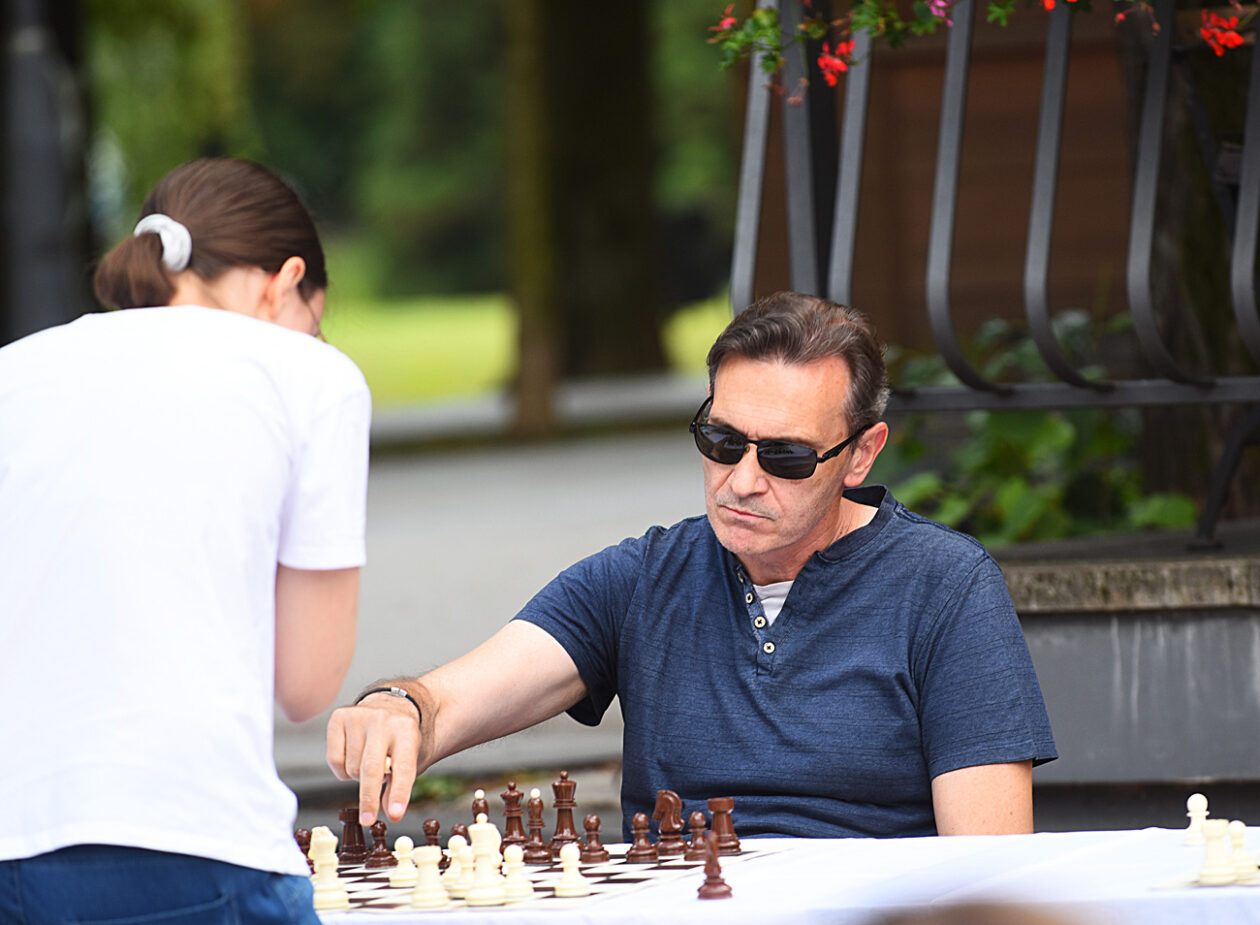 sah sahovska simultanka izidor gross (14)