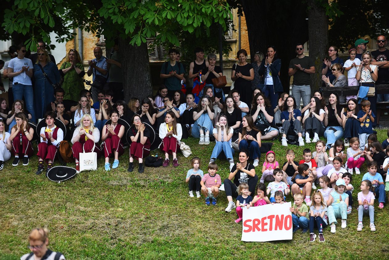 salonsko kolo maturanti (28)