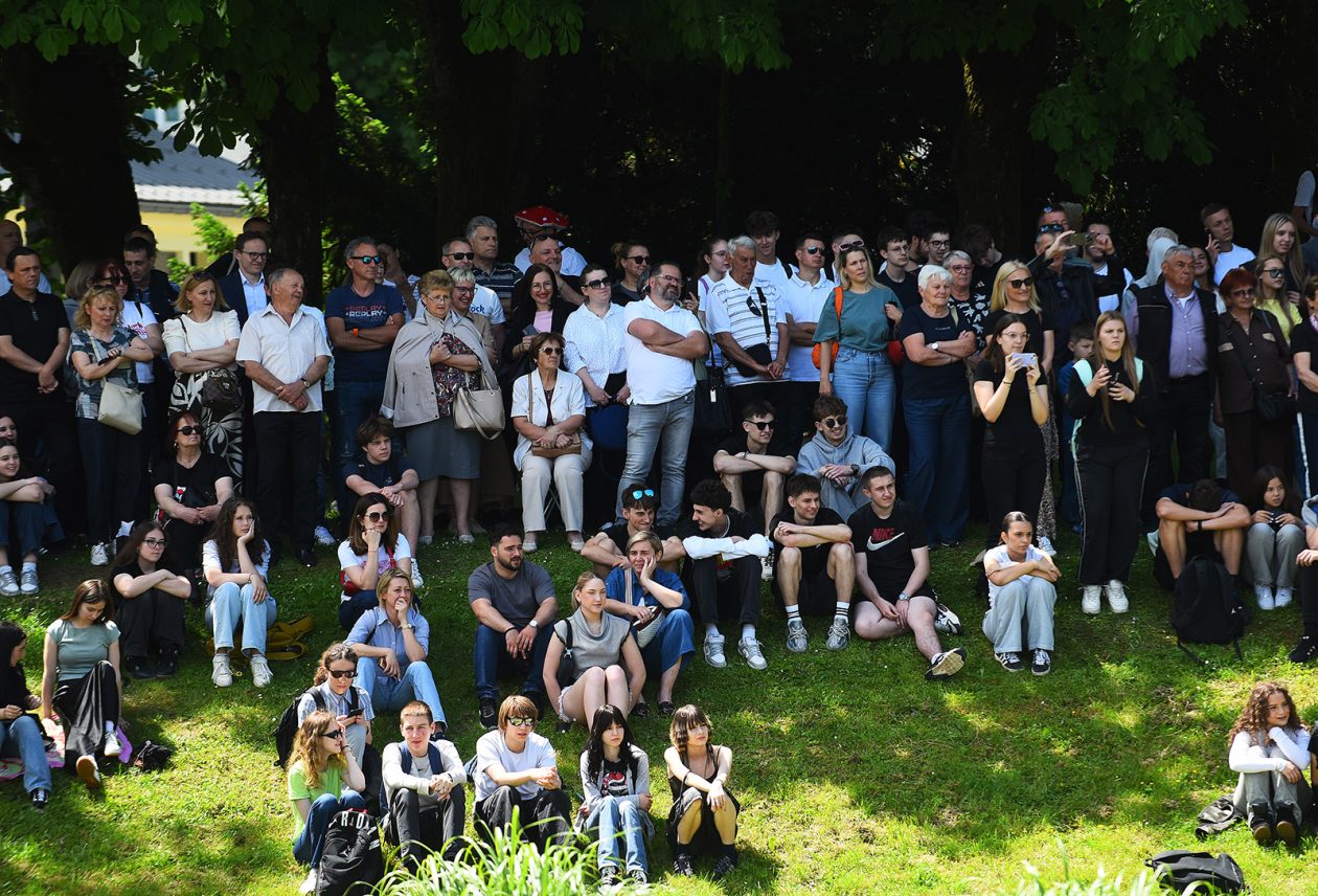 salonsko kolo maturanti (39)
