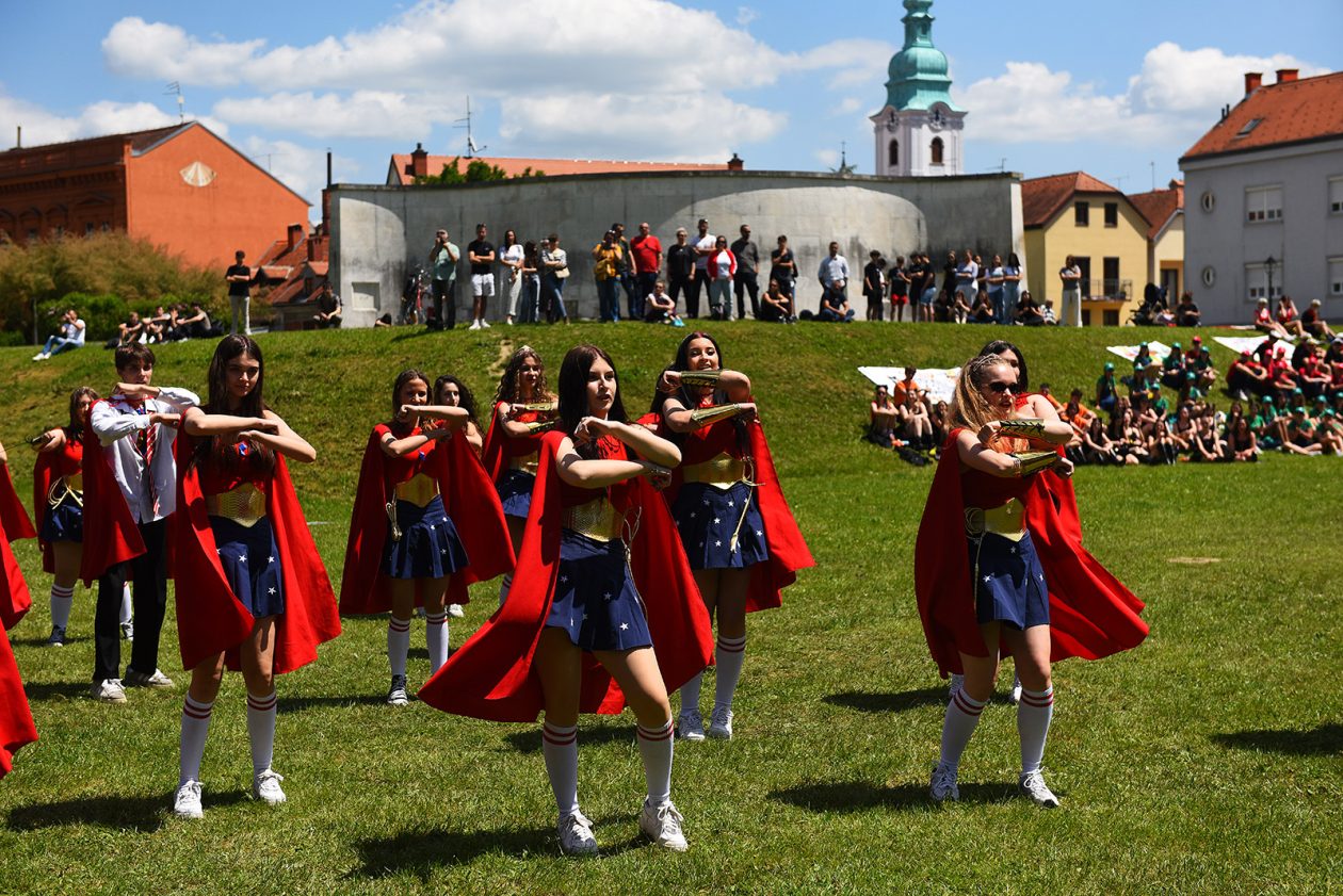 salonsko kolo maturanti (66)
