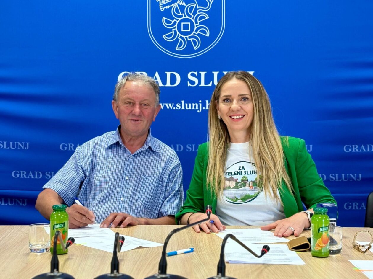 slunj potpisivanje mirjana puskaric (14)