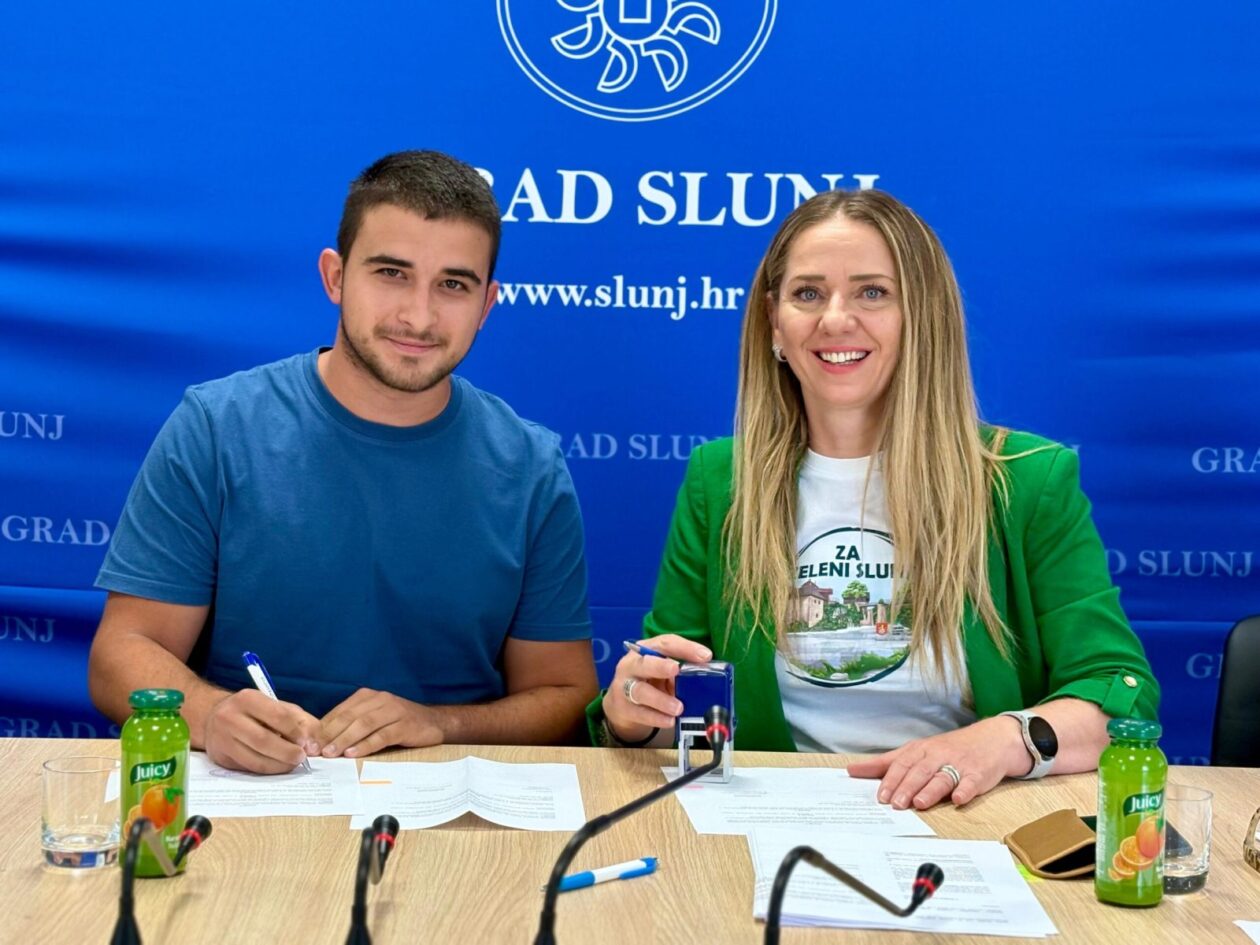 slunj potpisivanje mirjana puskaric (15)
