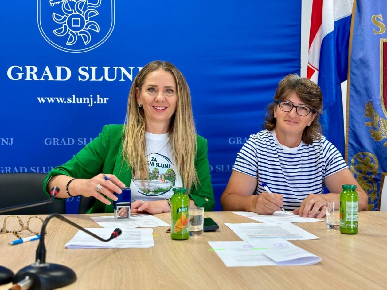 slunj potpisivanje mirjana puskaric (16)