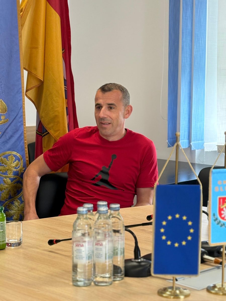 slunj potpisivanje mirjana puskaric (3)