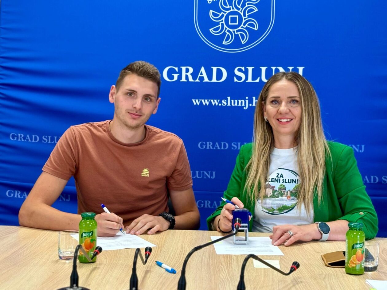 slunj potpisivanje mirjana puskaric (7)