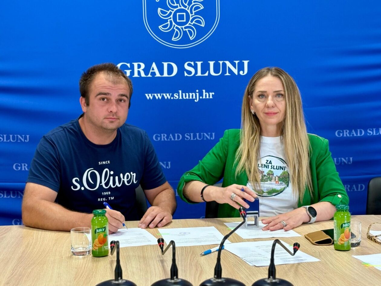 slunj potpisivanje mirjana puskaric (9)