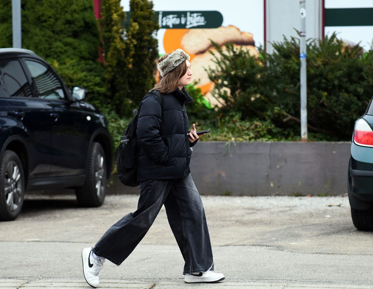 slunjskim ulicama slunj (17) slunjskim ulicama slunj (17)