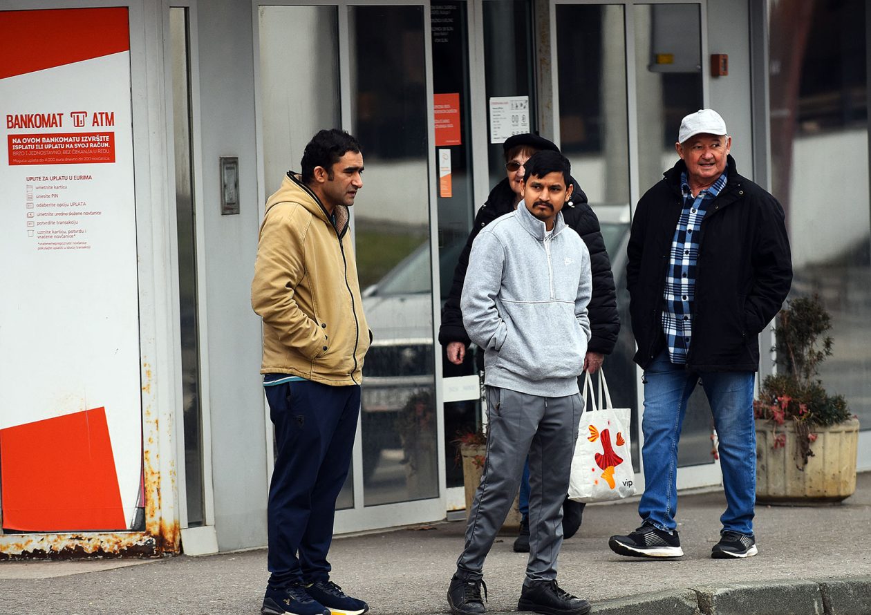 slunjskim ulicama slunj (21) slunjskim ulicama slunj (21)