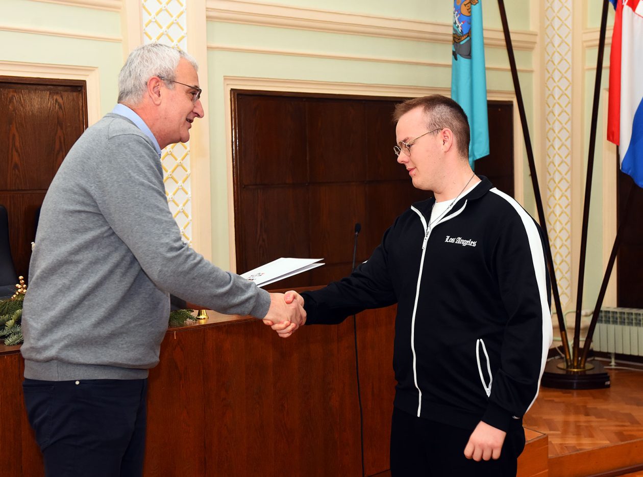 stipendije stipendisti (10)