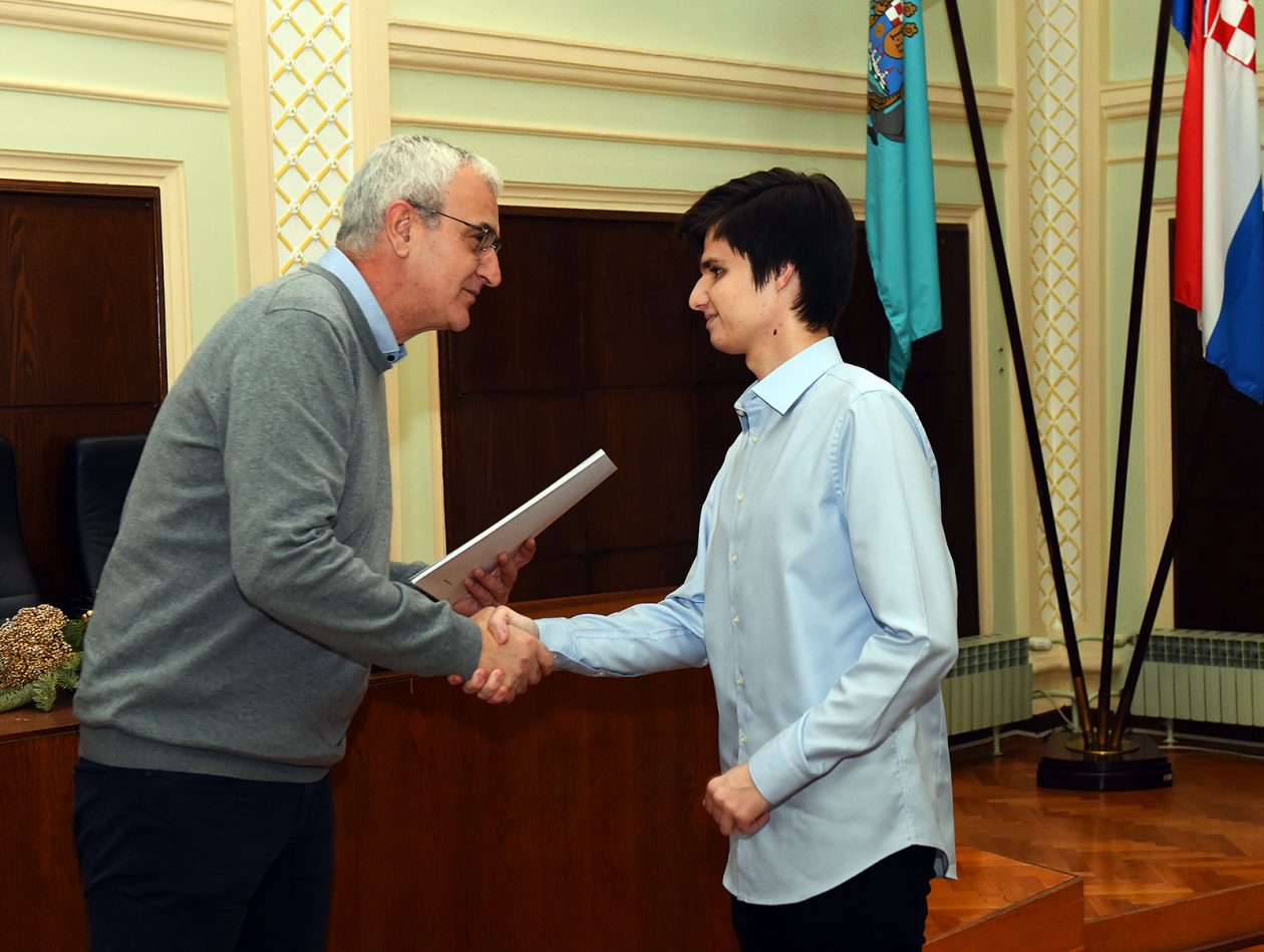 stipendije stipendisti (19)