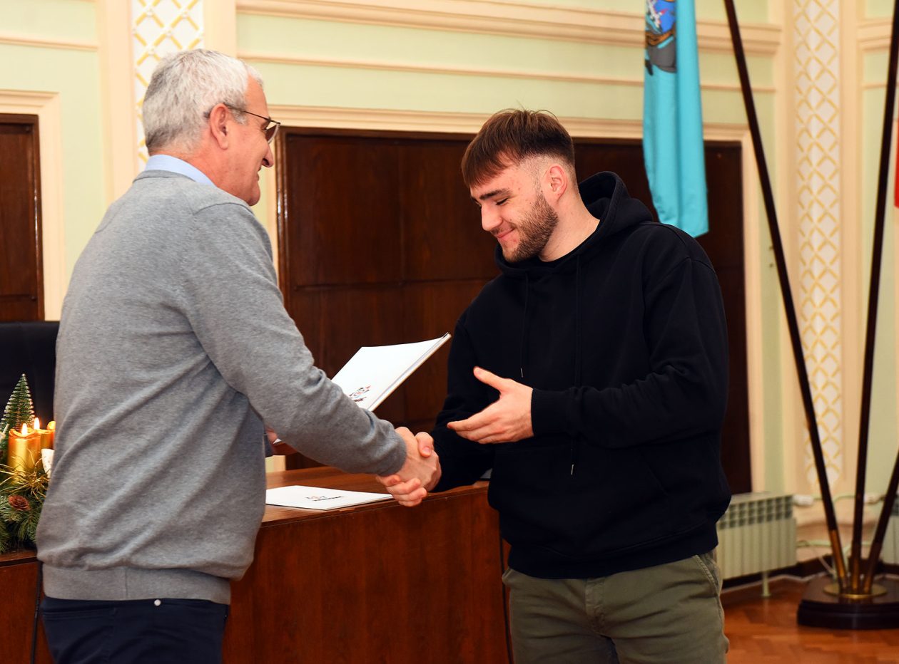 stipendije stipendisti (28)