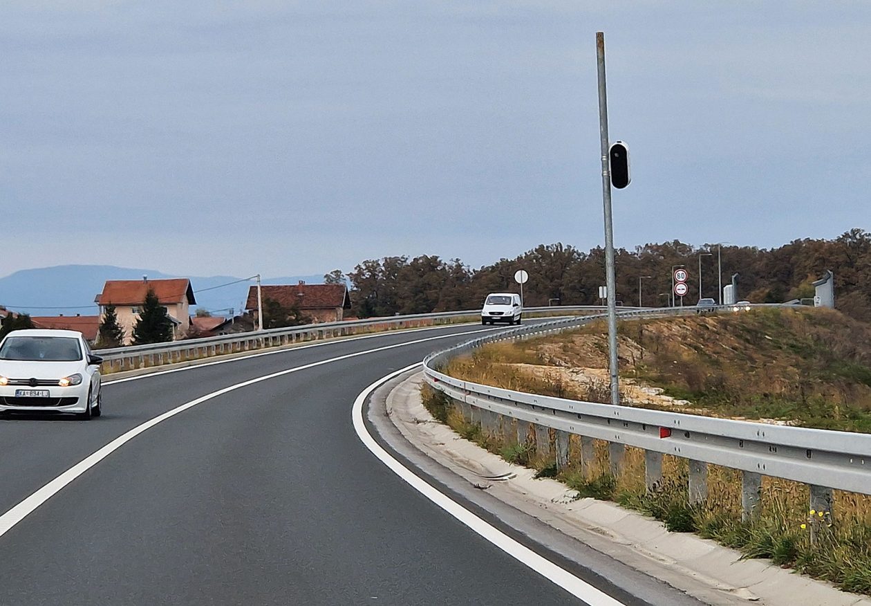 turanjska obilaznica kamera (3) turanjska obilaznica kamera (3)