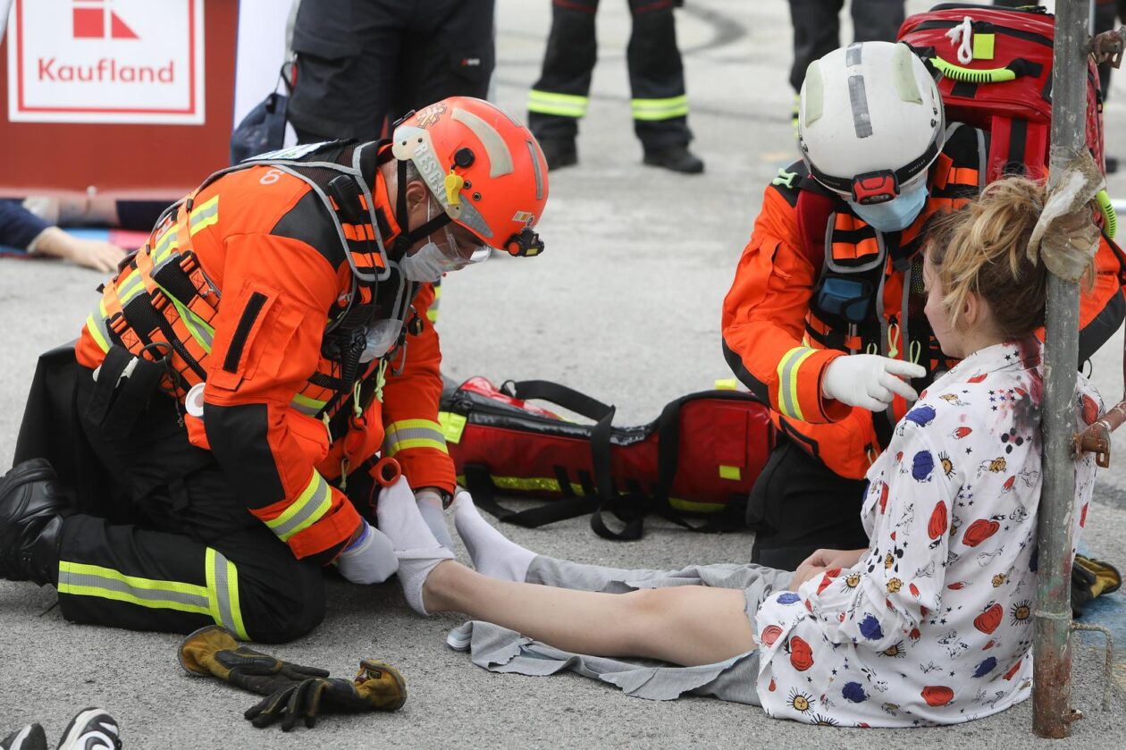 Karlovac: Natjecanje u spaavanju u prometu World Rescue Challenge 2025. Karlovac: Natjecanje u spaavanju u prometu World Rescue Challenge 2025.