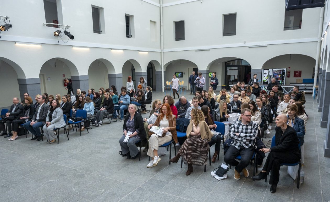 veleuciliste konferencija (11)