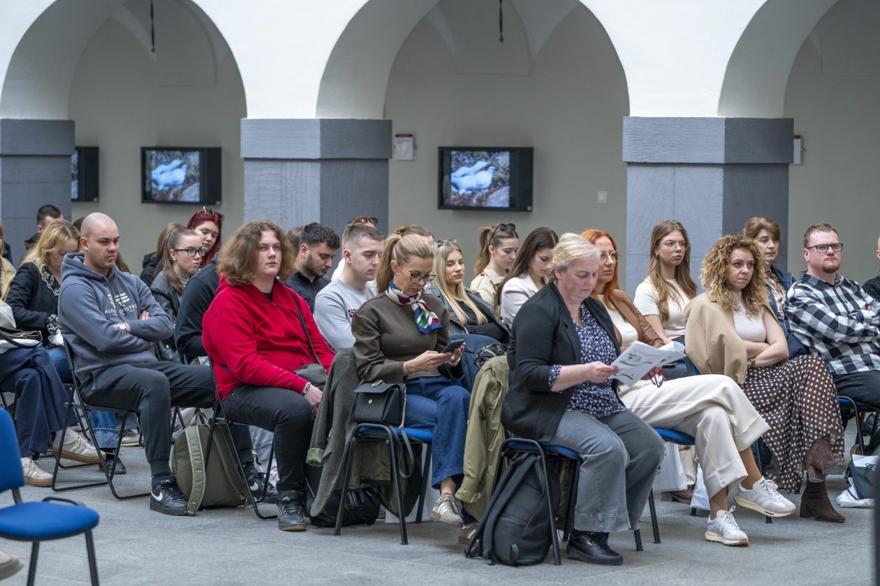 veleuciliste konferencija (36)