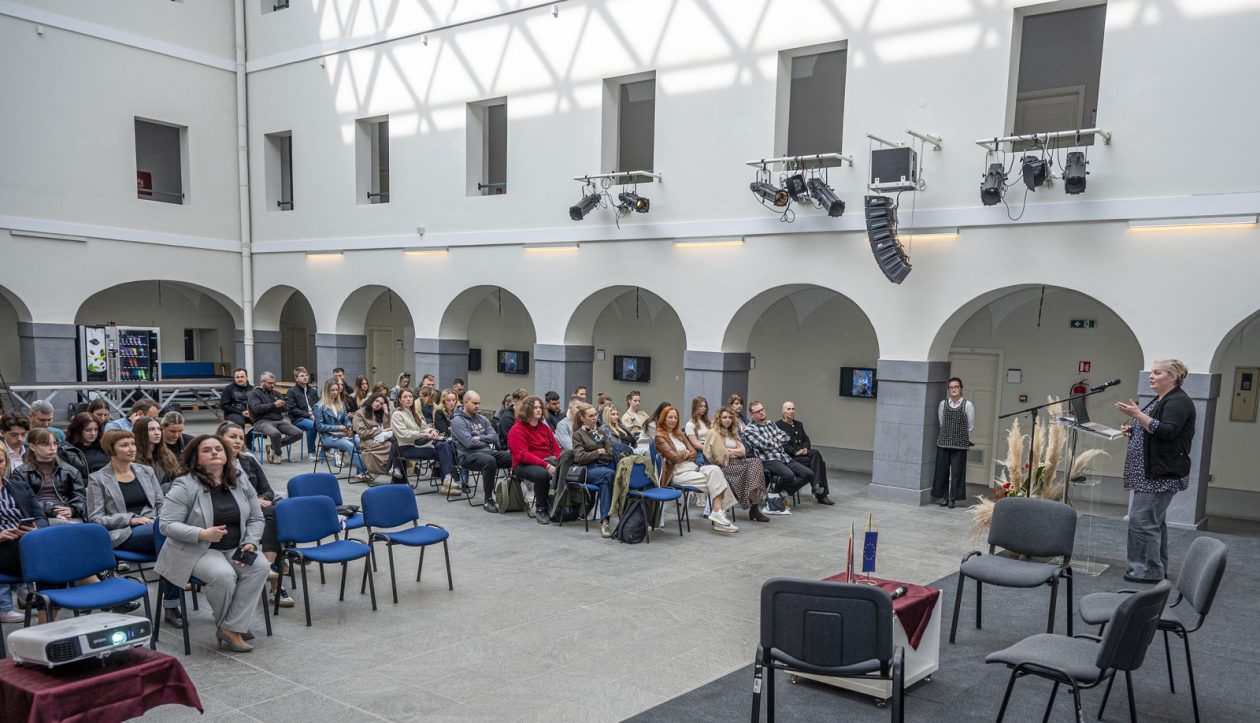 veleuciliste konferencija (38)